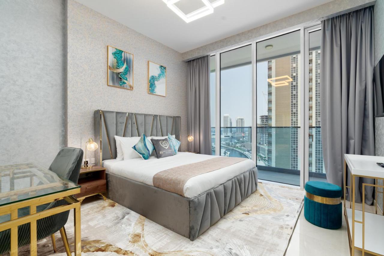 Exclusive Globalstay Apartments In Business Bay Free Parking & More! ドバイ エクステリア 写真
