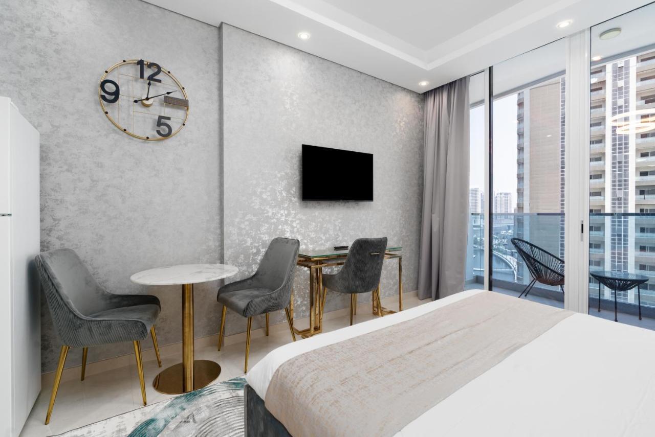 Exclusive Globalstay Apartments In Business Bay Free Parking & More! ドバイ エクステリア 写真