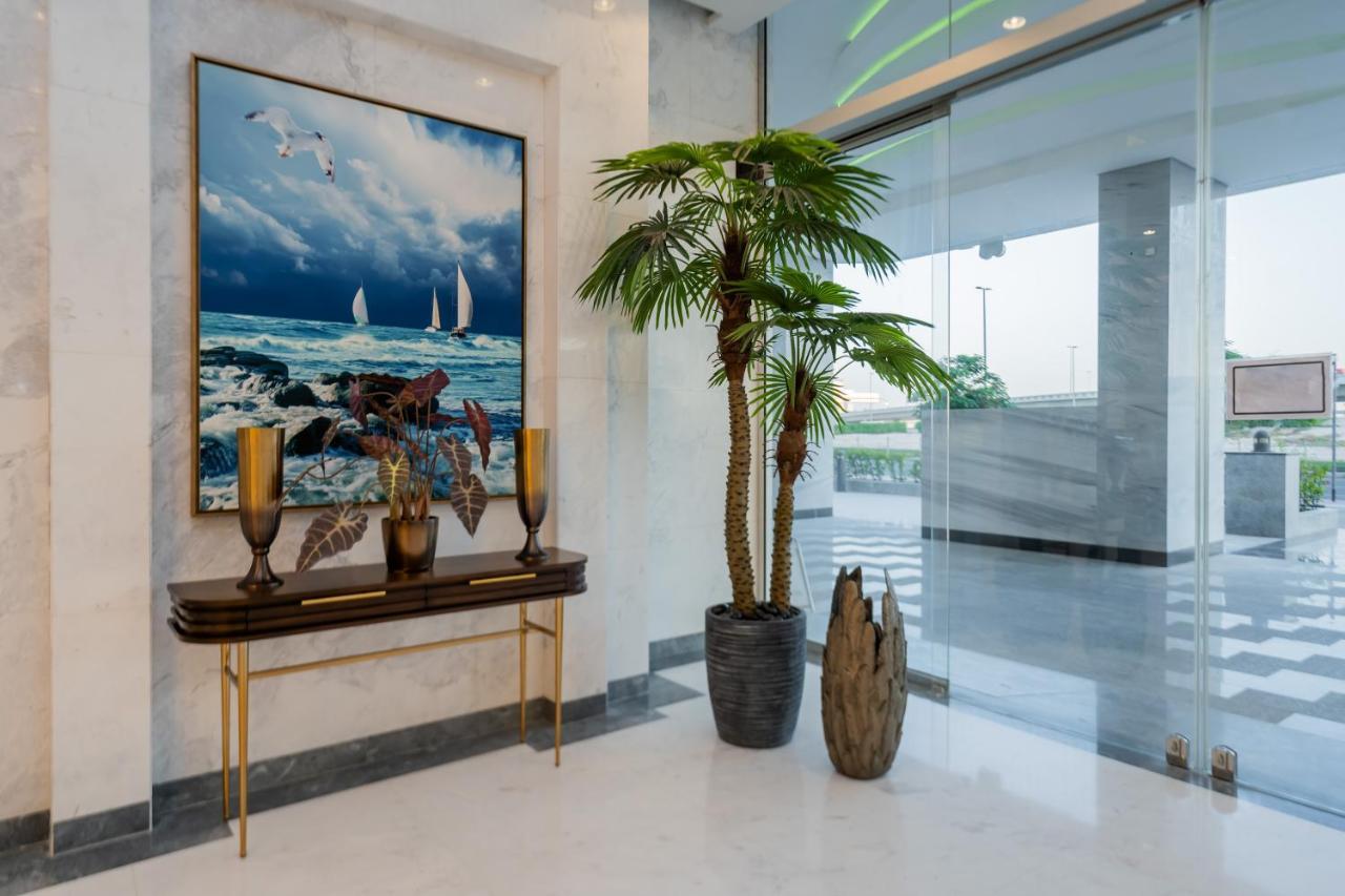 Exclusive Globalstay Apartments In Business Bay Free Parking & More! ドバイ エクステリア 写真
