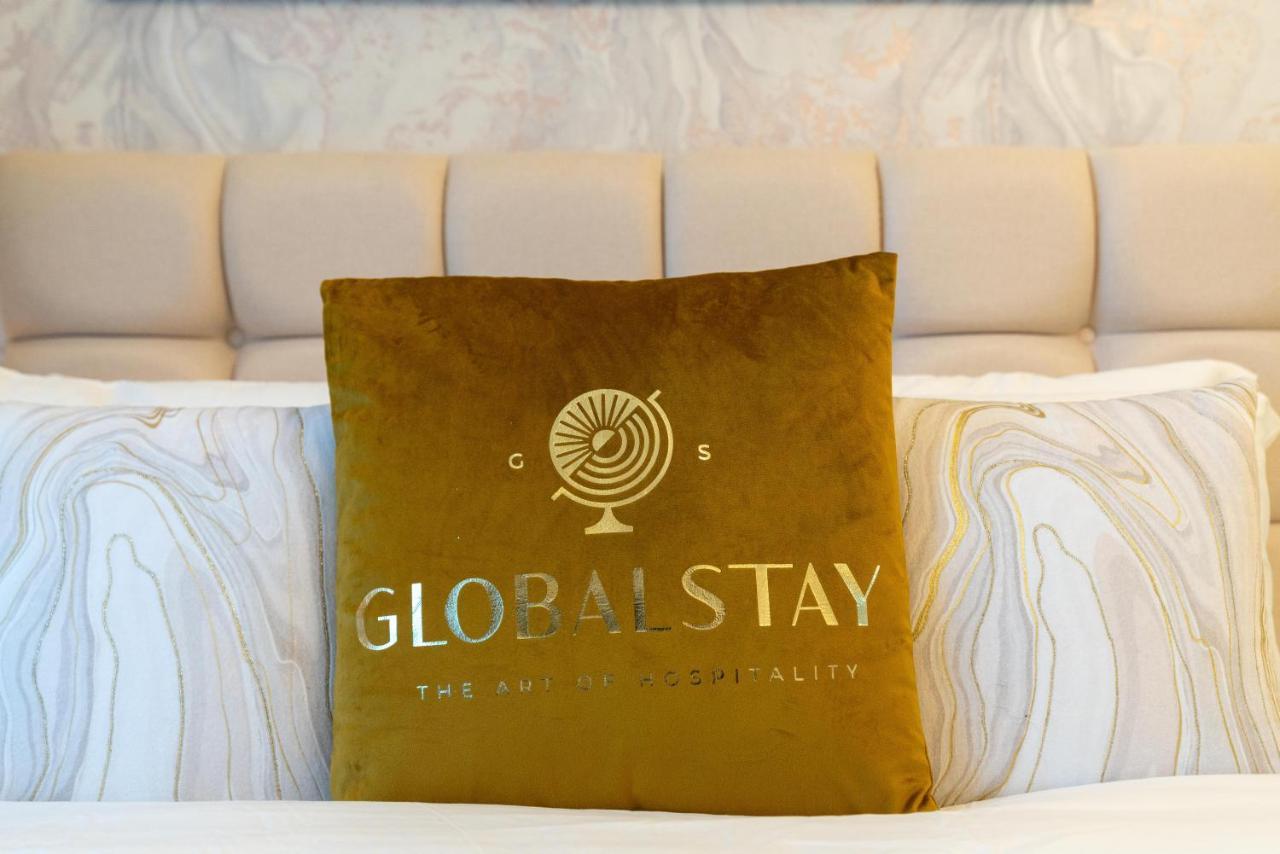 Exclusive Globalstay Apartments In Business Bay Free Parking & More! ドバイ エクステリア 写真